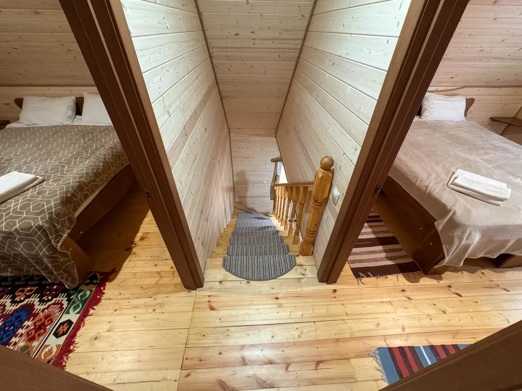 4-комнатный Дом