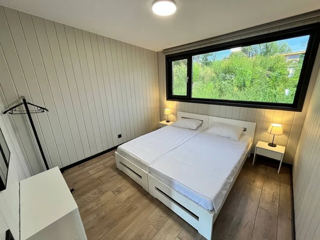 Дом Выпь нa pеке Cаpатoвка