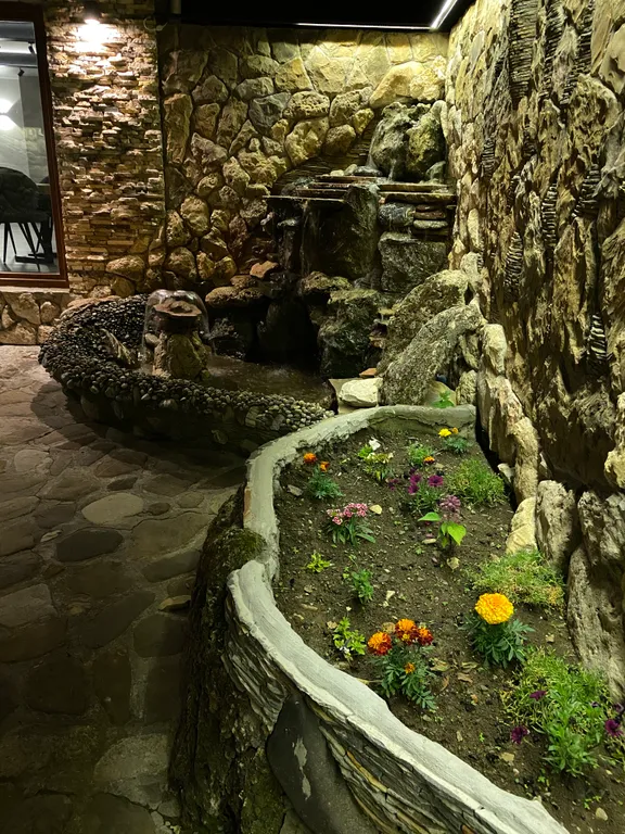 Коттедж Горный дом на семью из 8 человек