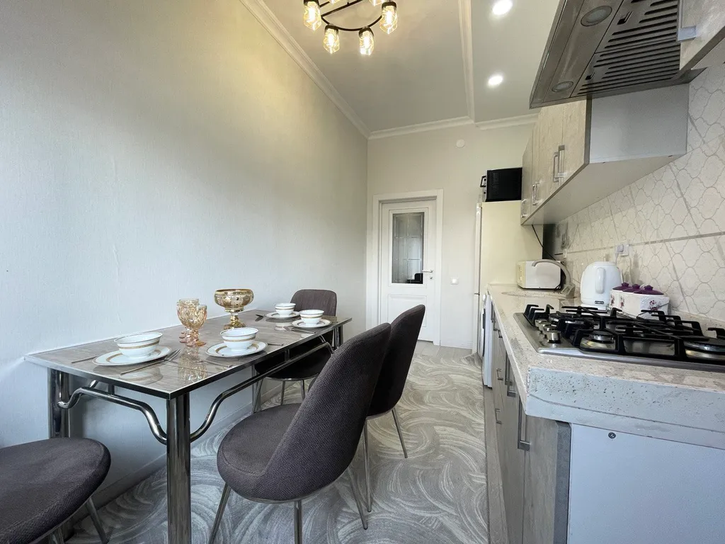 Просторная 4-комнатная квартира в тихом районе New Kamolon