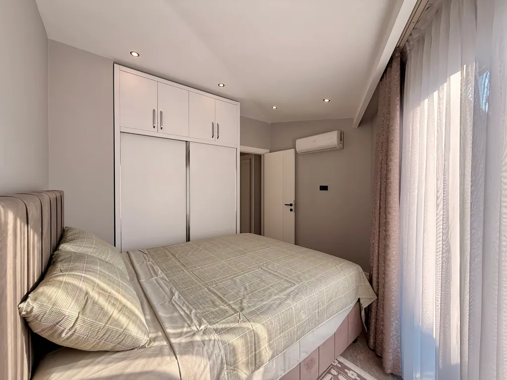 SA Apartments! Luxury 2bd Flat 150m to the Beach