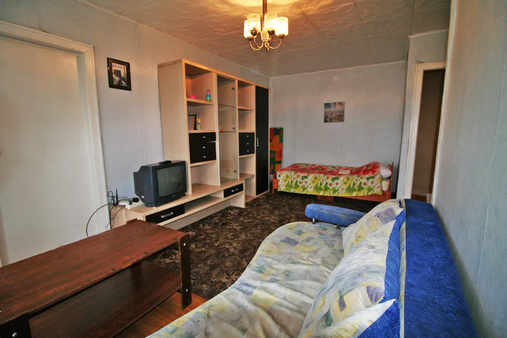 Квартира Тополиная квартира рядом с вокзалом — Кириши