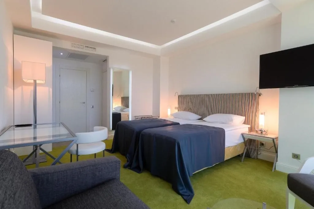 Квартира Комната — Адлер