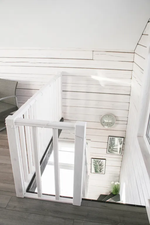 Уютный светлый деревянный домик с сауной и купелью