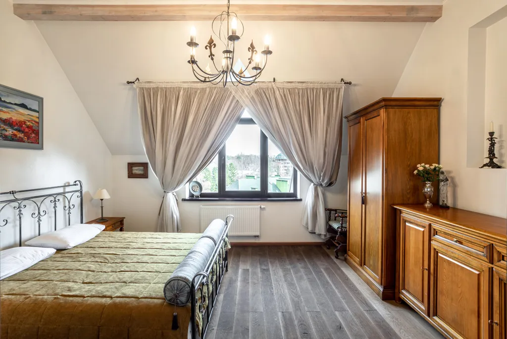 Трехкомнатная VIP квартира "Балтика" 
в центре|6 гостей , мансарда