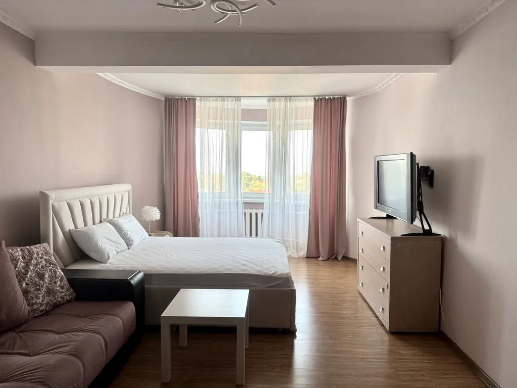 Квартира с видом на реку и все монастыри