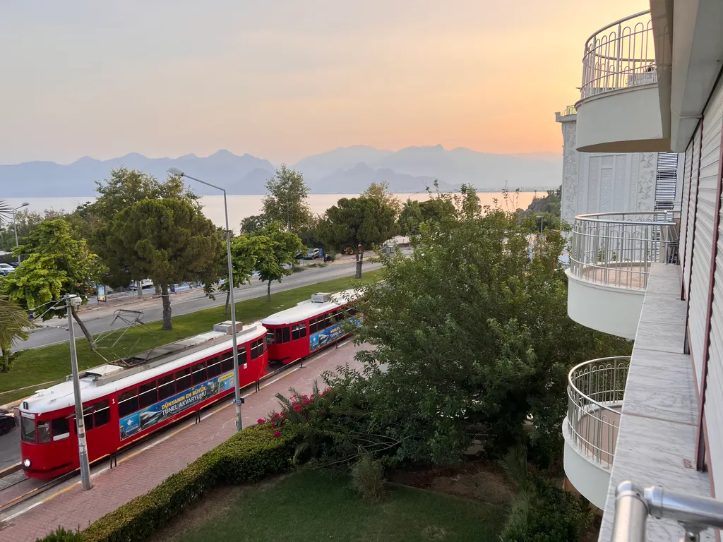 Квартира Spacious luxury waterfront flat — аренда посуточно в Анталья