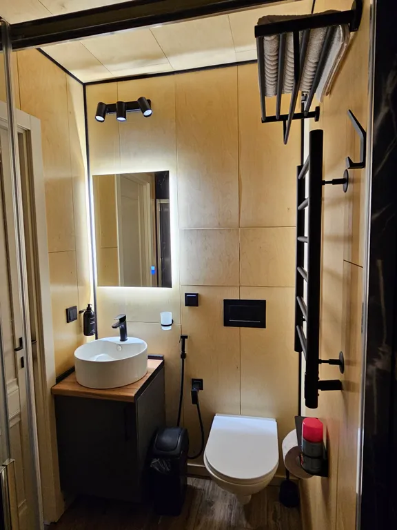 Уютный дом с панорамными окнами