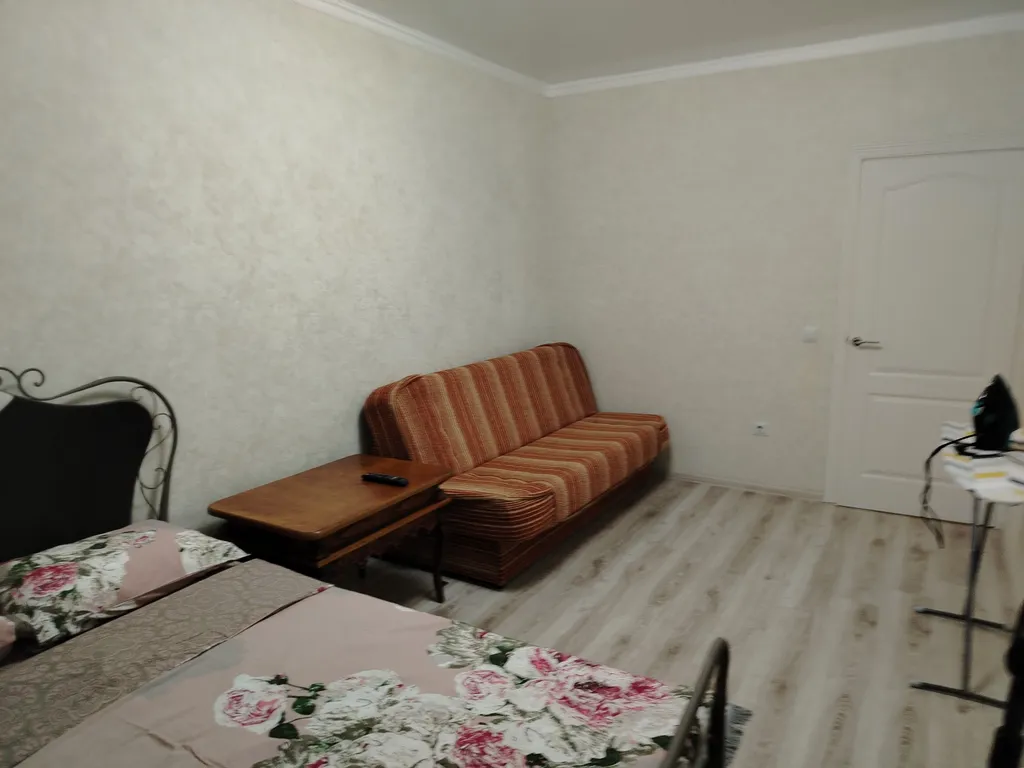 Квартира Уютная квартира на первом этаже в новом доме рядом с Южным парком — Калининград