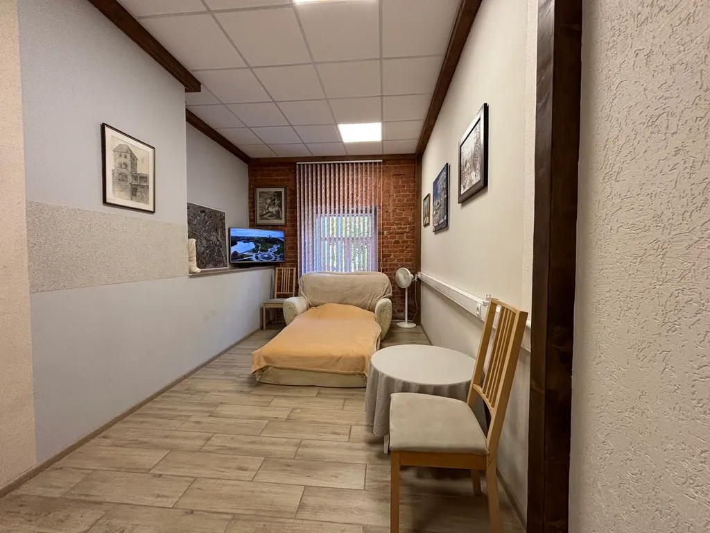 Дом у Кремля в сердце Рубленого города, квартира с паркингом во дворе