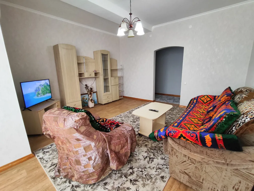 Просторные двухкомнатные апартаменты в центре филармония