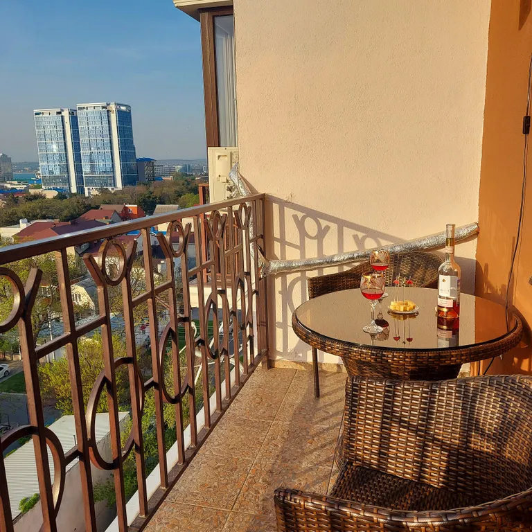 Квартира Квартира Студия с балконом и панорамным видом на море, Маяк и парк — Анапа