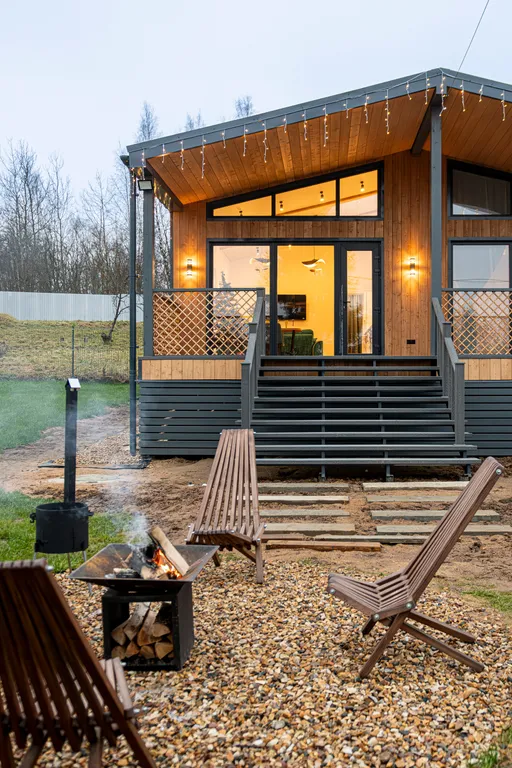 Дом у склонов