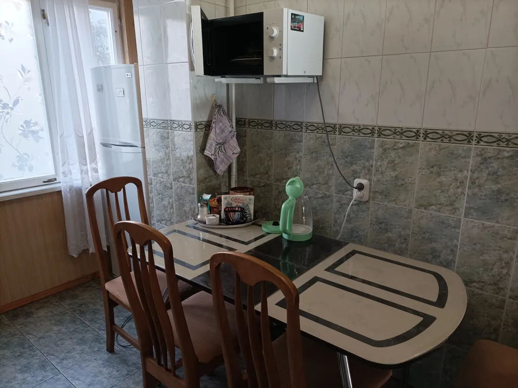 Квартира в центре с балконом в стиле кантри
