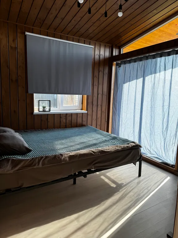 Дом с беседкой сауной и купелью