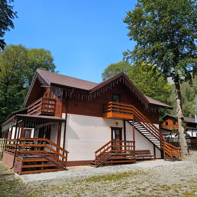 Коттедж Котедж . Дом у подножия горы! — аренда посуточно в Архыз