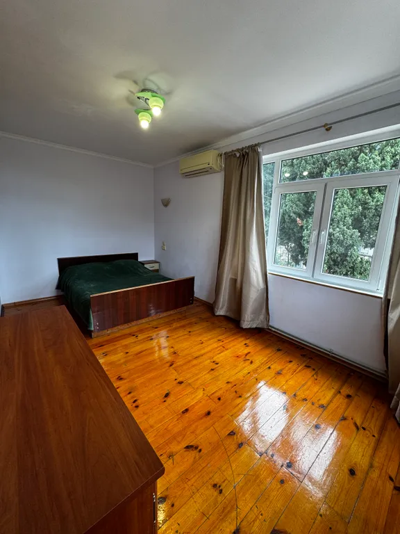 Квартира рядом с Массандровским пляжем