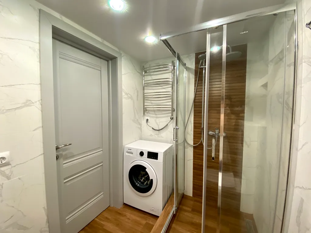 Чудесная квартира с видом на озеро и горы