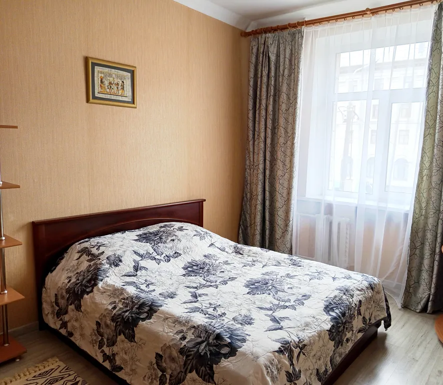 Квартира 3-комнатная квартира в центре на Площади Победы с самозаселением — Минск