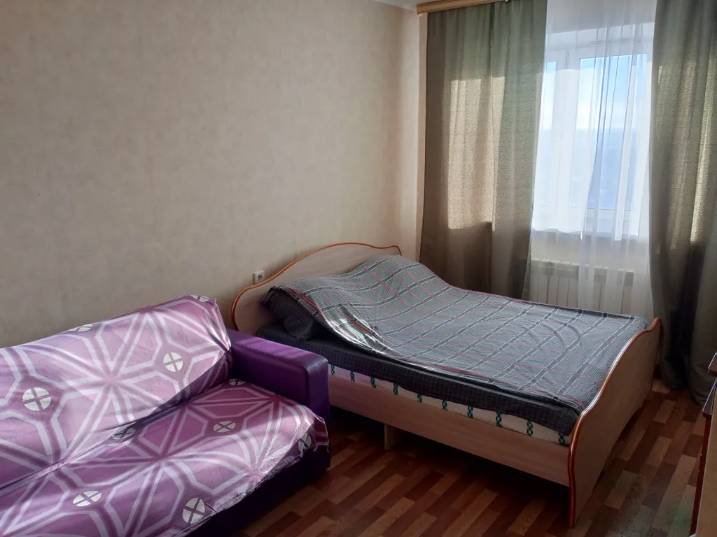 Квартира Квартира возле ТК Лента — Омск