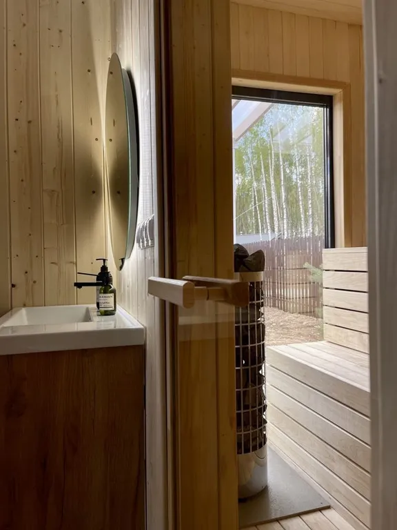 Дом с сауной и горячим чаном