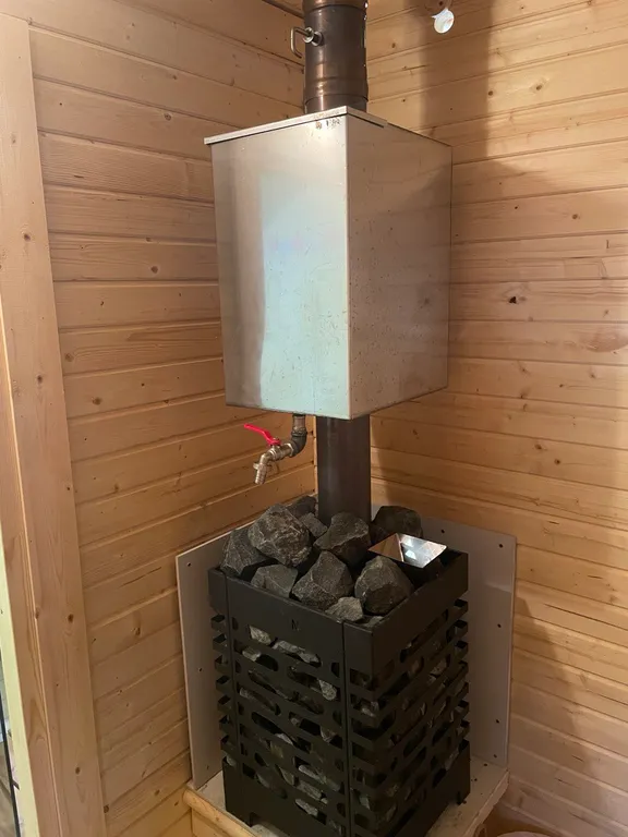 Отдых в лесу с баней и горячим чаном