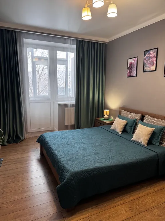 Просторная вместительная квартира — аренда посуточно в Иноземцево