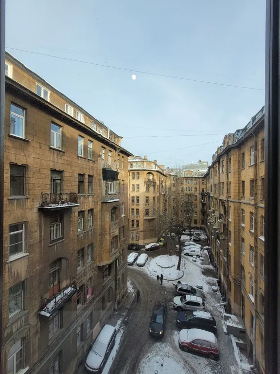 Счастливая матрешка комната для двоих на Невском