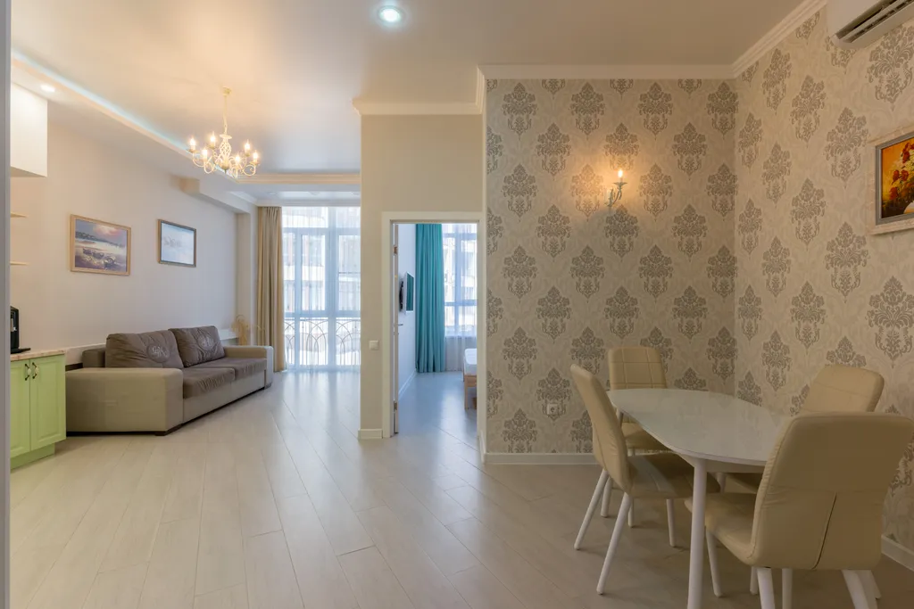 Квартира Квартира Евродвушка в 10 минутмх до самого чистого пляжа — Геленджик