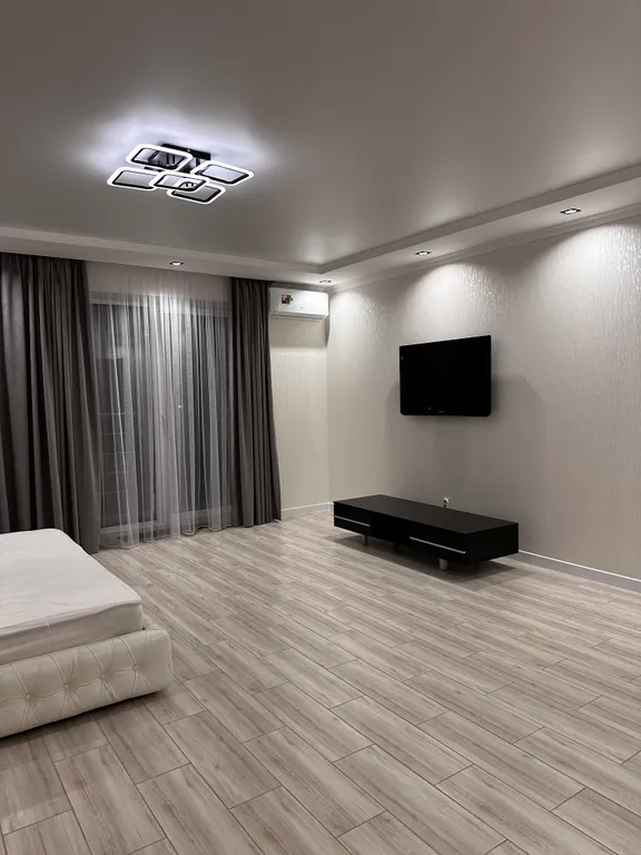 Шикарная квартира в районе озера