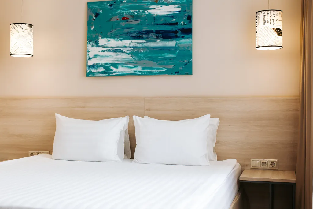 Номер Бизнес с двуспальной кроватью и диваном