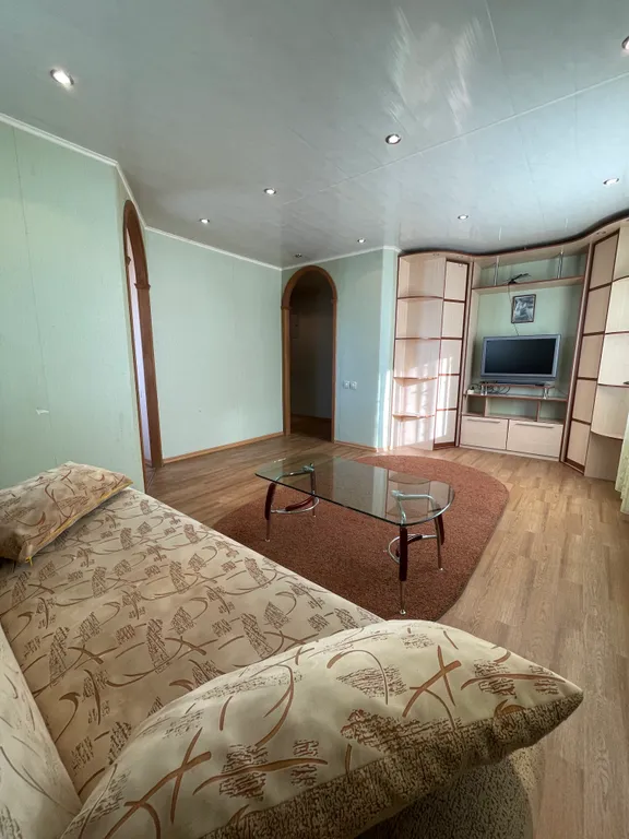 Тёплая и уютная квартира с красивым видом из окна