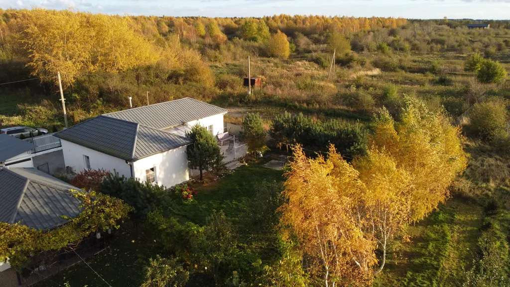 Дом с террасой на берегу моря