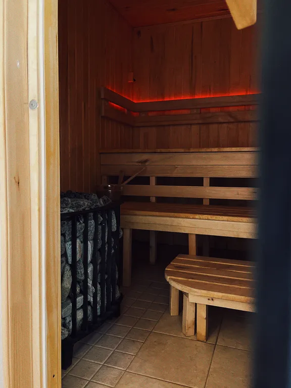 Дом с сауной и купелью с шикарным видом на озеро