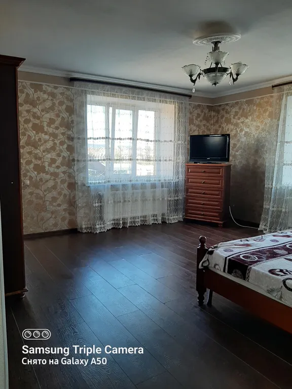 Дом по этажно, отдельным входом