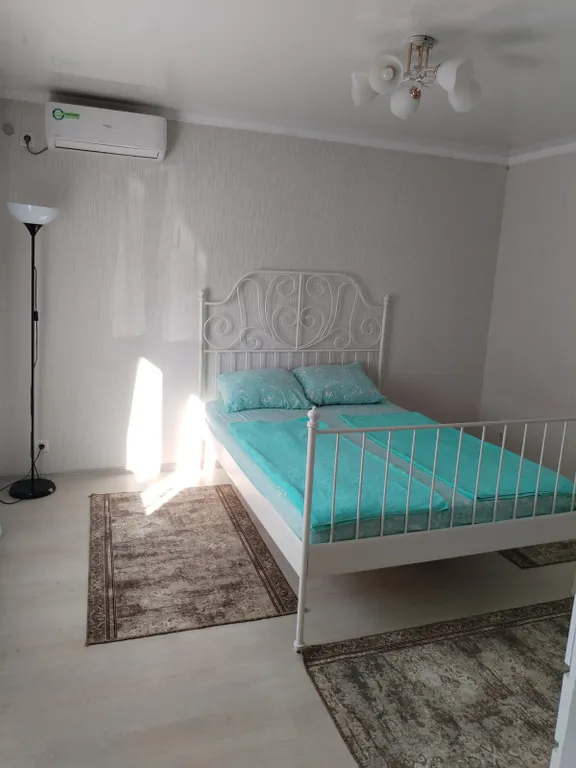 Коттедж Жильё в центре Тамани — аренда посуточно в Тамань