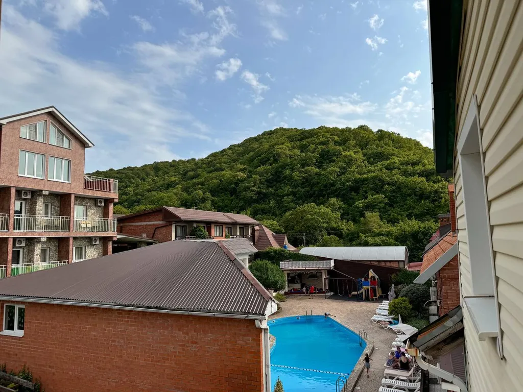 Двухместный номер с видом на горы