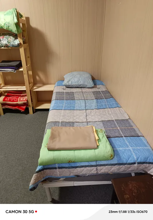 Частный дом у реки