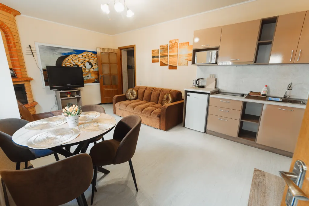 Квартира 2-х комнатный комфорт с кухней — аренда посуточно в Партенит