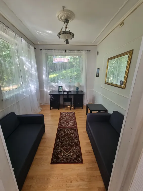 Вилла в парке XVIII века