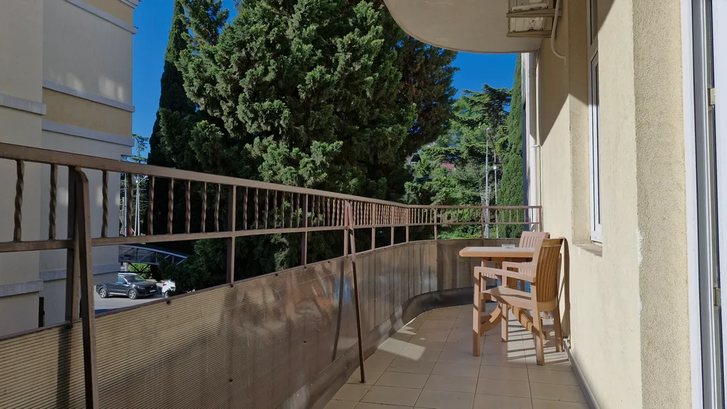 Просторная 2-комнатная квартира с двумя балконами