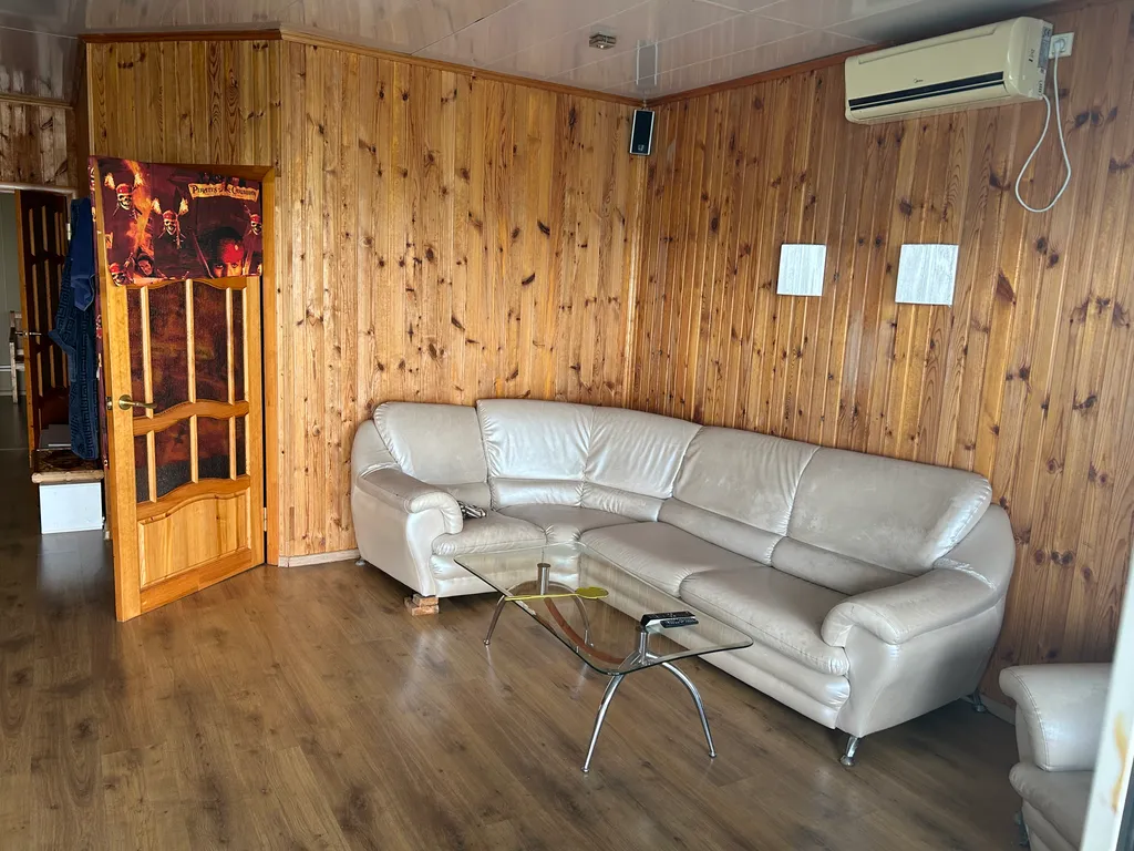 4-комнатный Дом