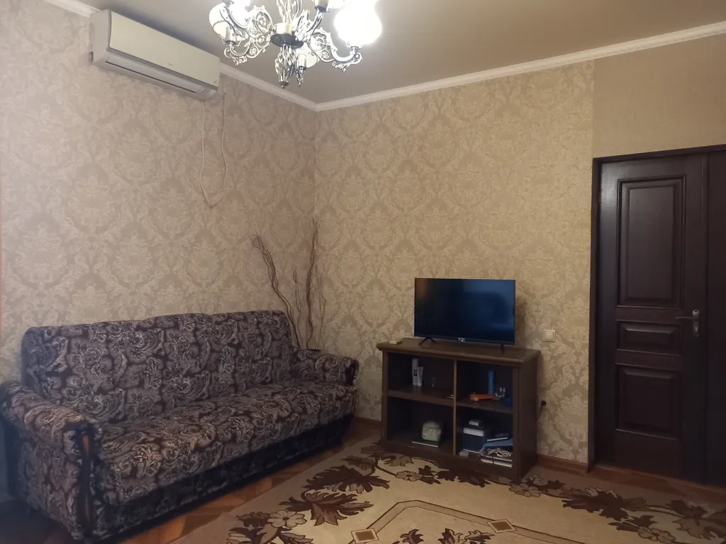 Коттедж 3-комнатный Дом — Сухум