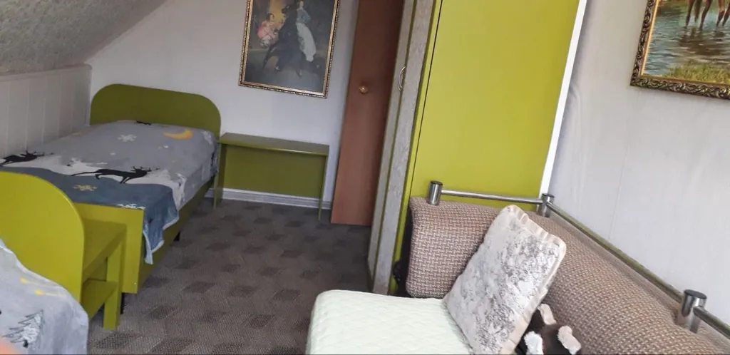 Второй этаж двухэтажного дома со всеми удобствами