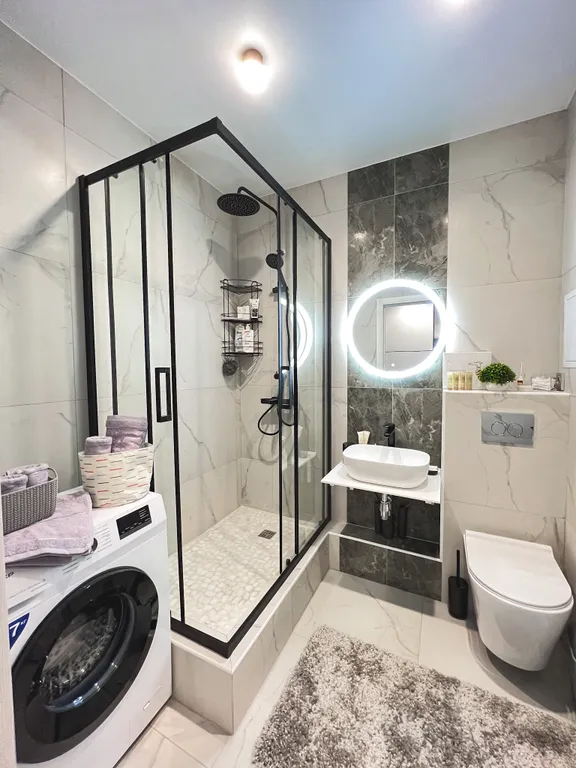 Новый апартамент с видом на лес