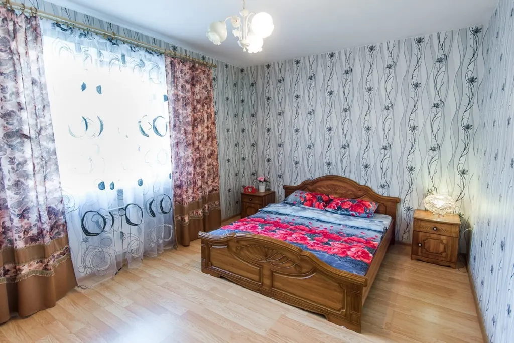 3-комнатная Квартира — аренда посуточно в Солигорск