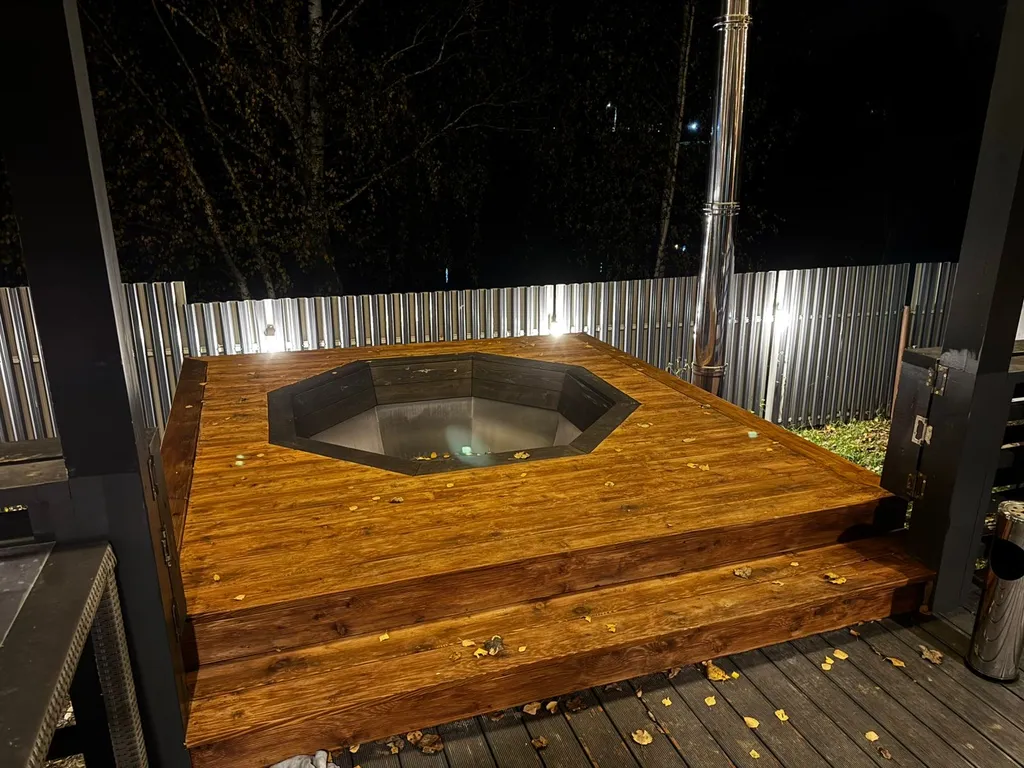 Дом у озера #1