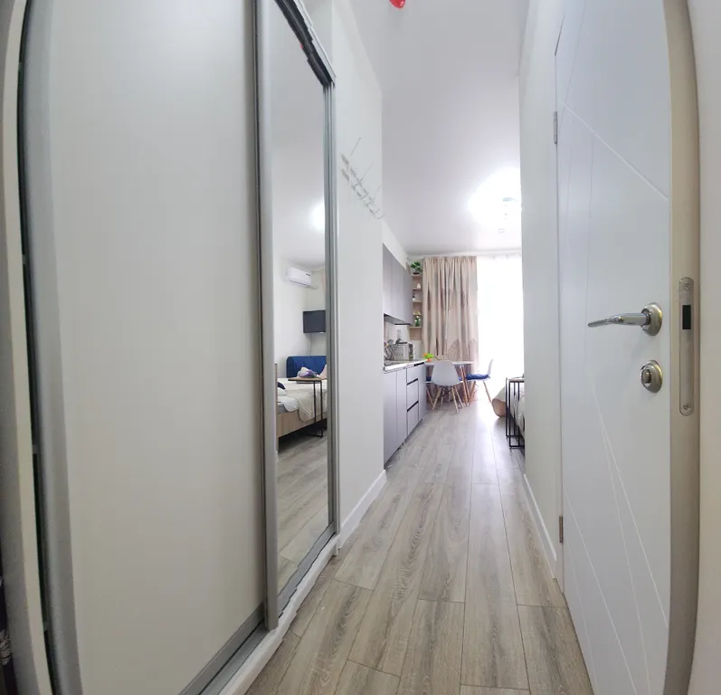 Студия с видом на горы