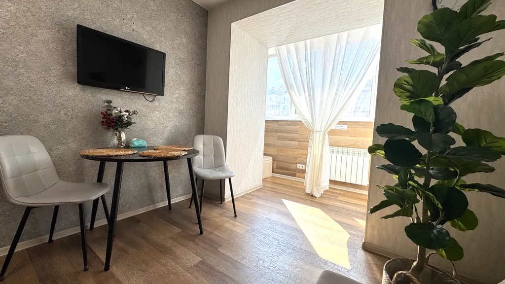 Апартаменты у Дома художника