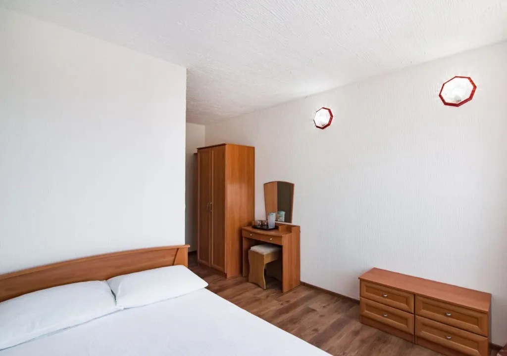 Комната у моря